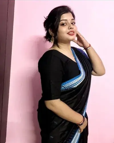 Call Girl in Hilli
